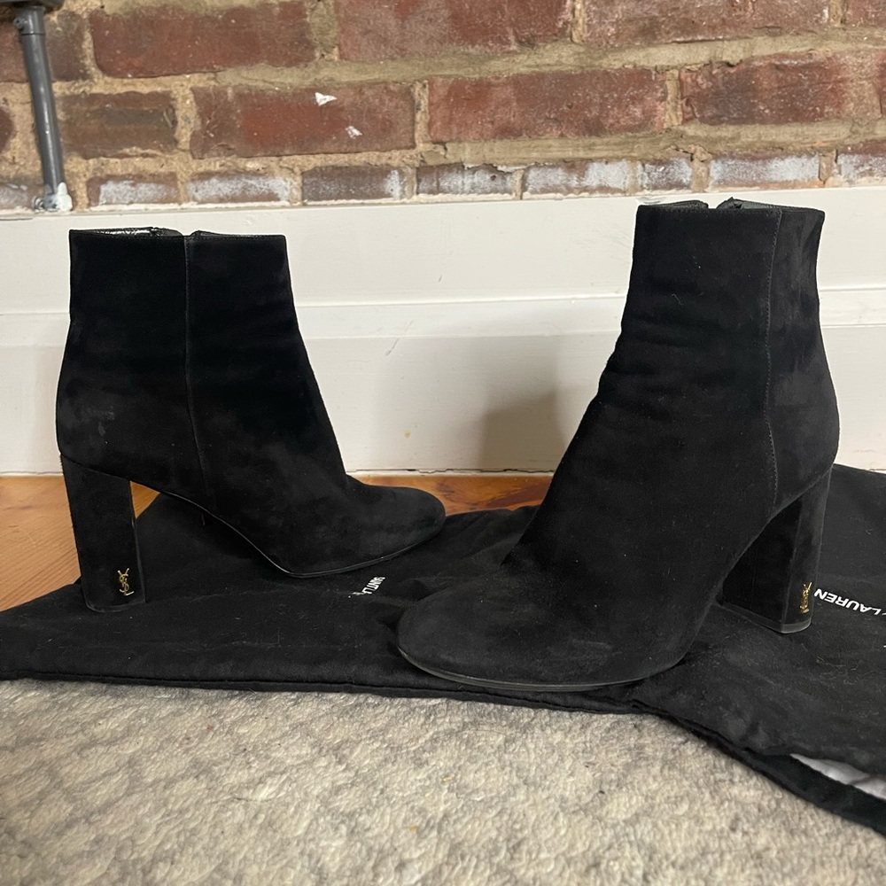 SAINT LAURENT BLACK LOU ANKLE BOOTS SZ 37
